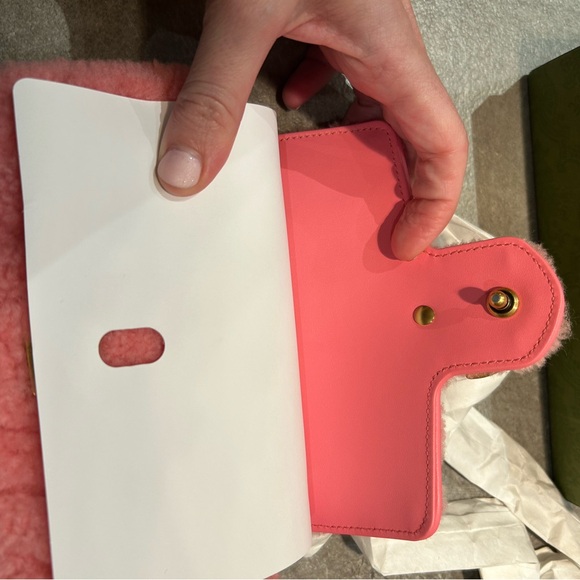 Gucci gg marmont Pink Shearling Bag new - Picture 3 of 9